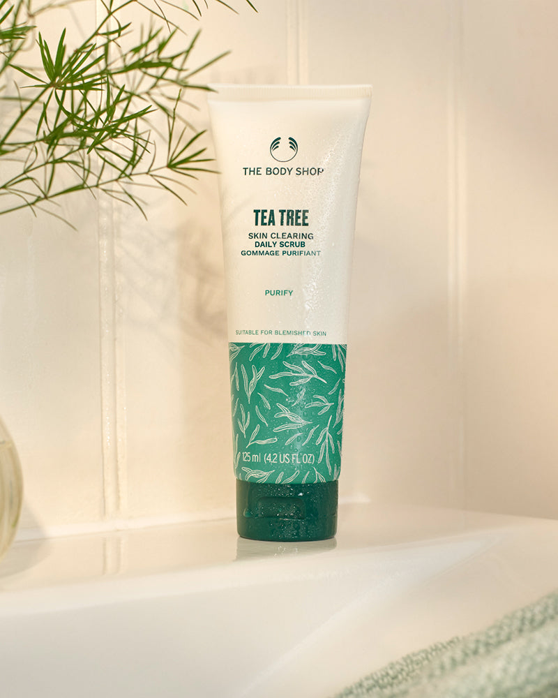 The Body Shop - Tea Tree Squeaky Clean Scrub - 125ml