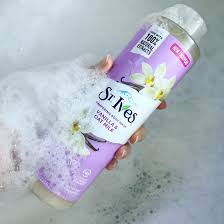 St. Ives Vanilla & Oat Milk Body Wash 650Ml