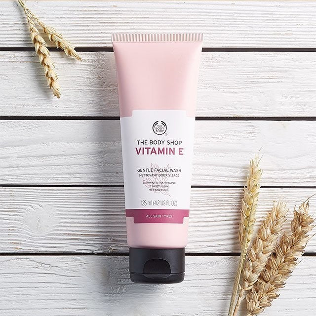 The Body Shop, Vitamin E Gentle Facial Wash - 125ml